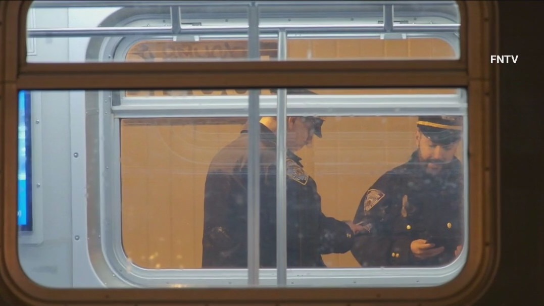Brooklyn subway train stabbing