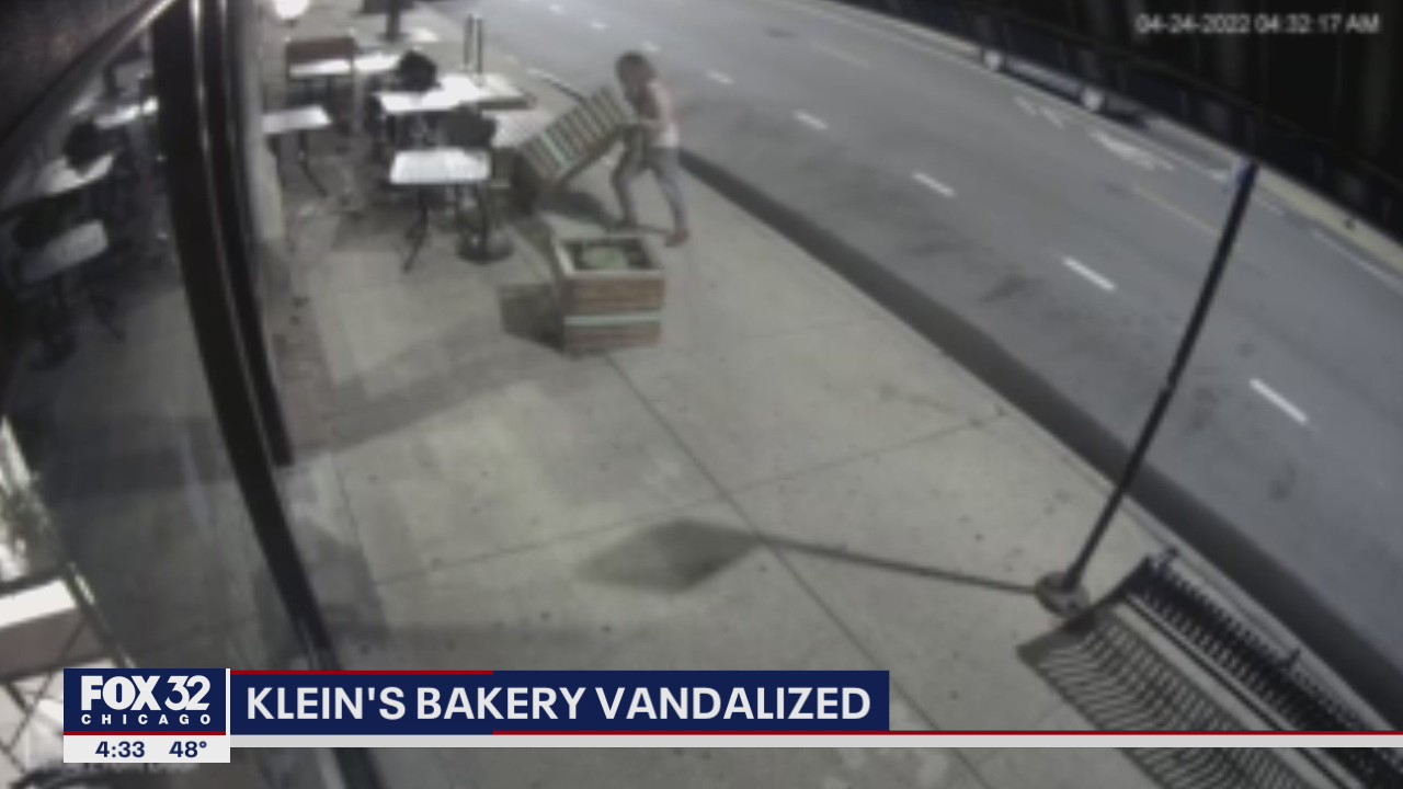 Chicago's Klein's Bakery & Caf? struck by vandal on Sunday