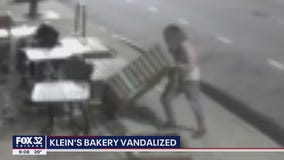 Vandal strikes Klein's Bakery & Caf? on Chicago's North Side