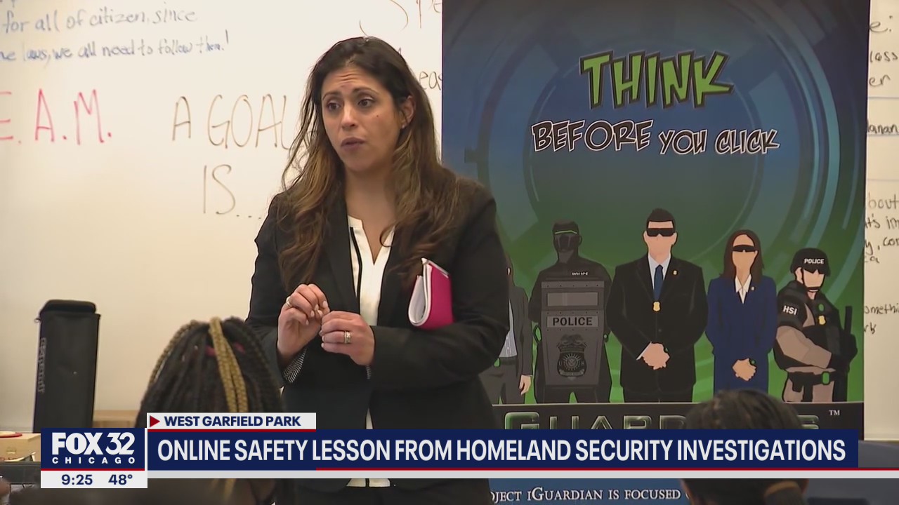 Federal agents speak to Chicago students about online safety