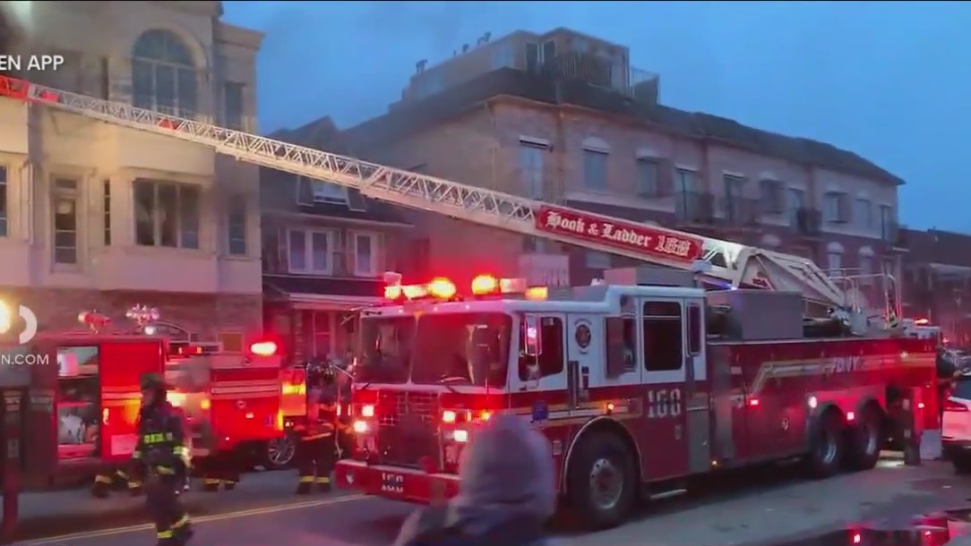 5 injured in Brooklyn synagogue fire