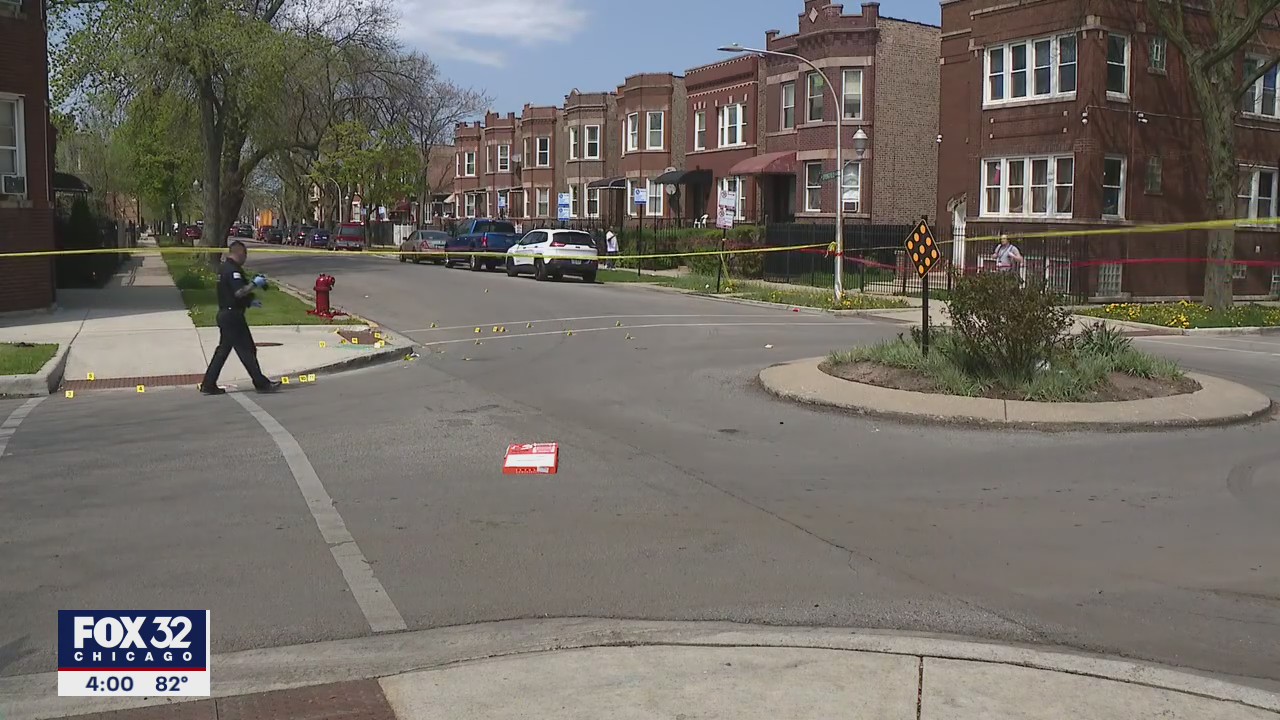 16-year-old among 3 shot in Chicago's Humboldt Park neighborhood