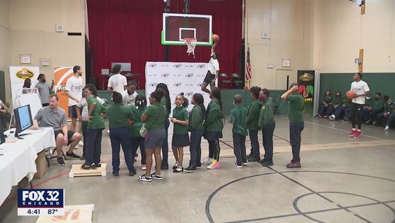 'Science of Slam': College athletes teaching students math using basketball