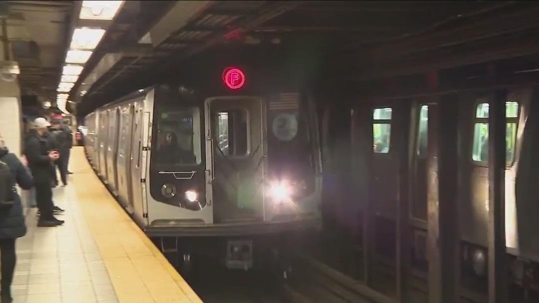 Regular service resumes on F and M trains