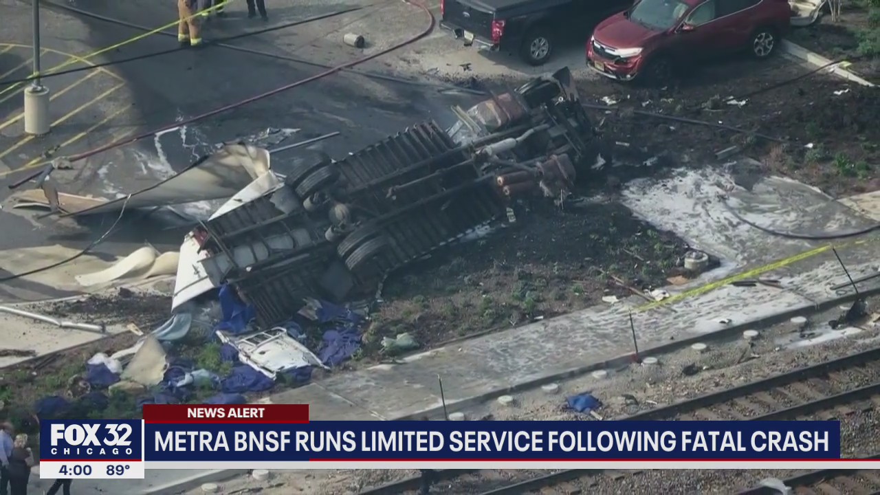 Metra BNSF passenger killed, 4 others injured after train-truck collision in Clarendon Hills