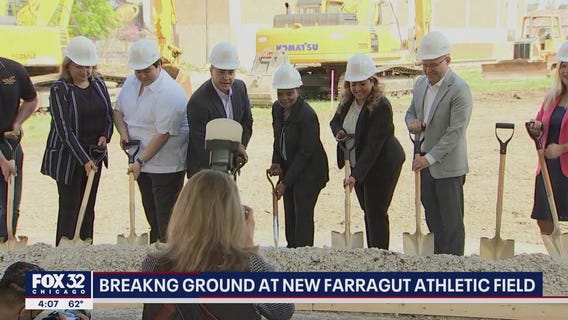 Lightfoot breaks ground at new Farragut Academy athletic field