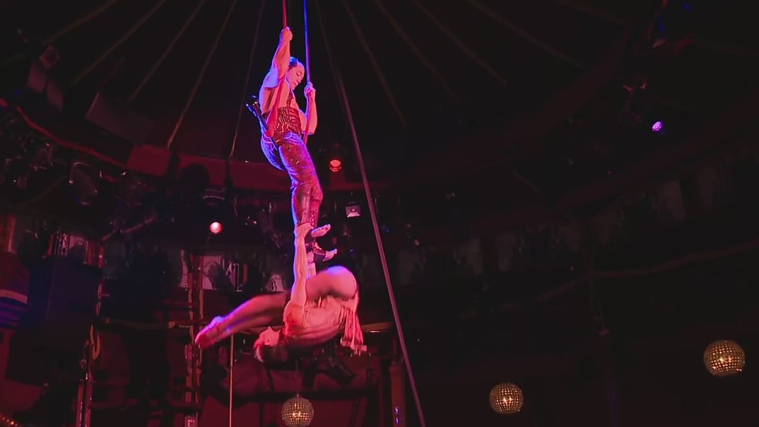 Teatro ZinZanni brings acrobatic allure back Chicago's Loop