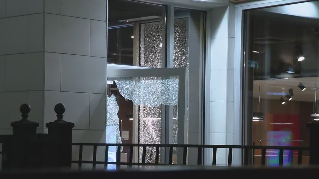 2 killed, 8 others wounded in Near North Side shooting