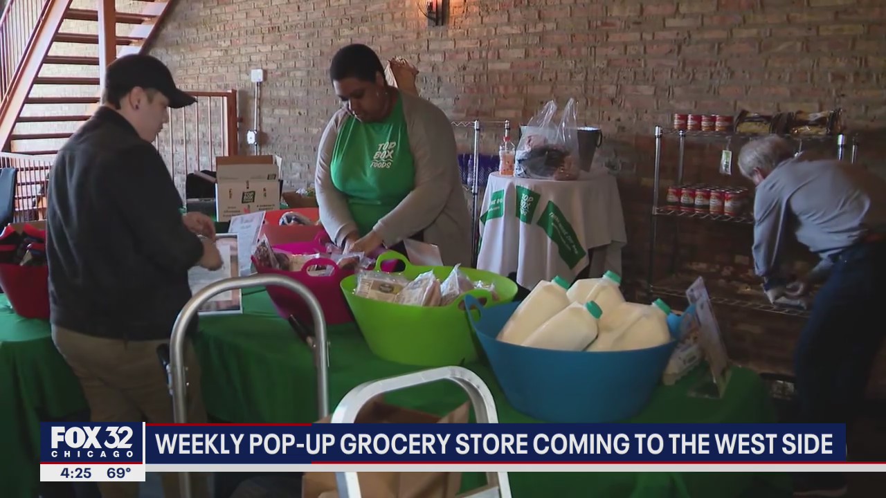 Weekly pop-up grocery store blessing Chicago's West Side