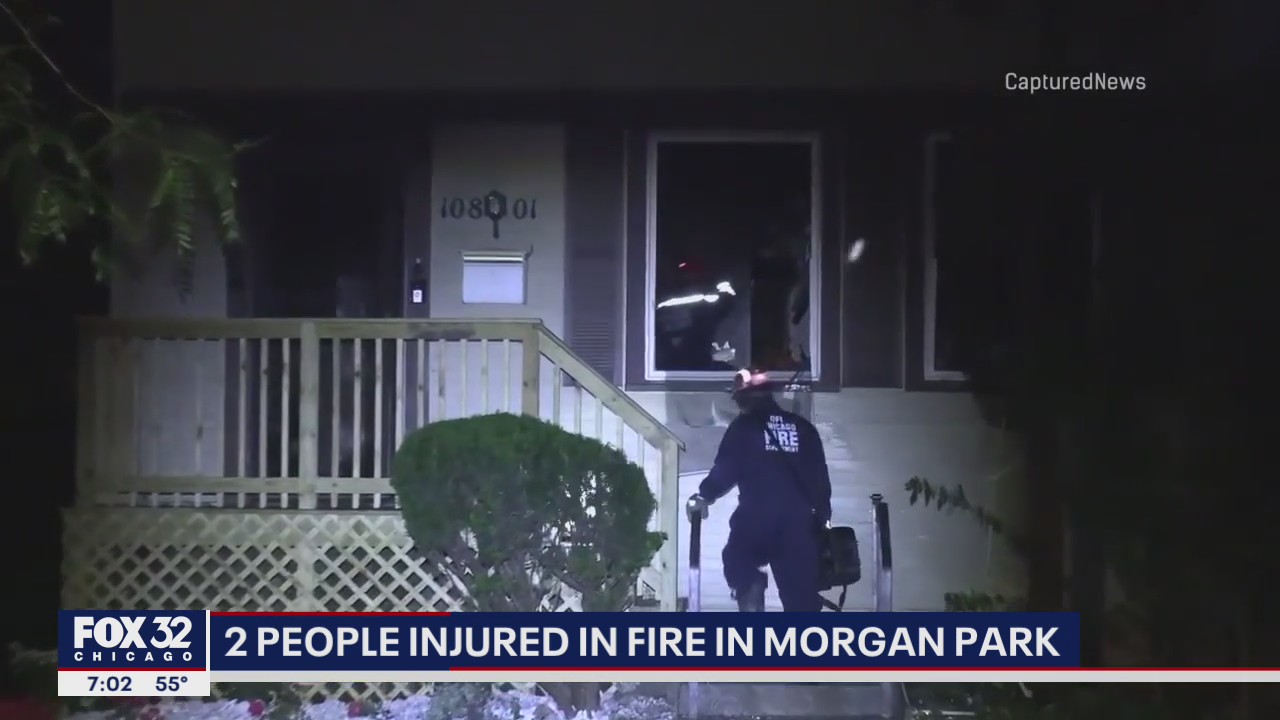 2 injured, 1 critically, in Morgan Park fire