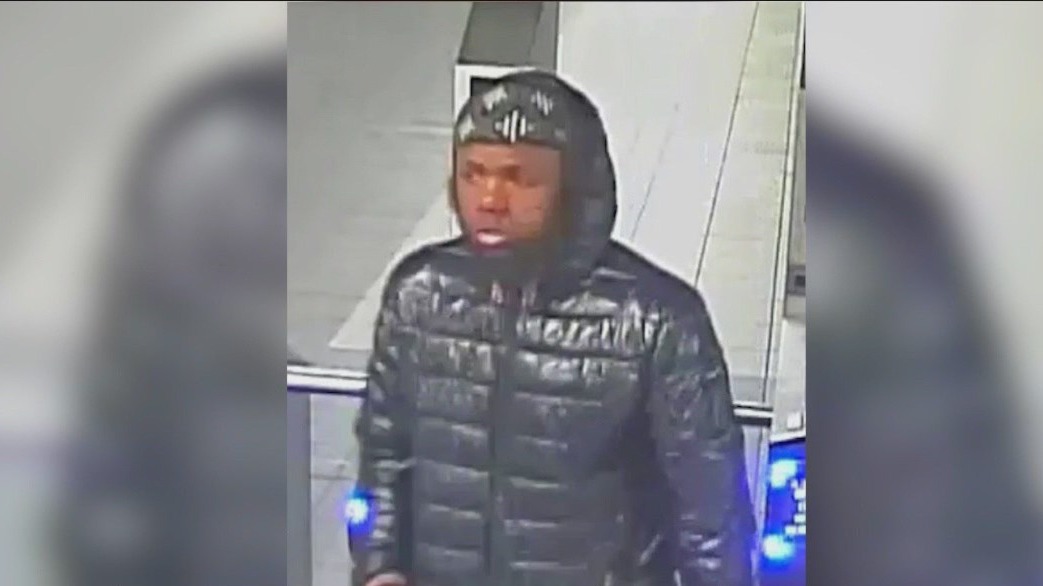 Man punched in face on subway by stranger