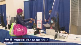 Chicago voters head to the polls to cast ballots in Illinois primary election
