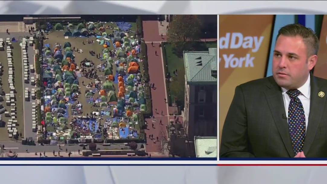 Over 100 arrests at Columbia in recent days