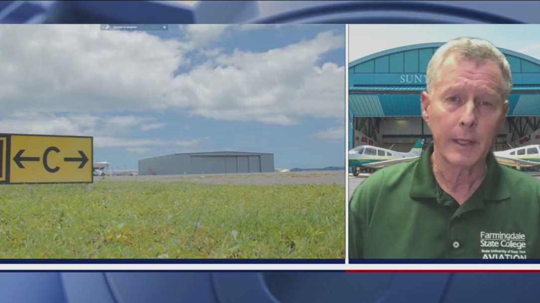 Lawmakers strike air traffic controllers deal