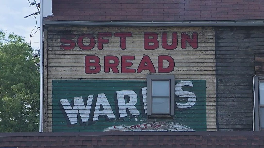 New push to preserve Chicago 'ghost signs' discovered in Lake View