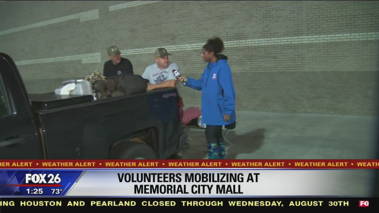 High-water rescue crews mobilize at Memorial City Mall