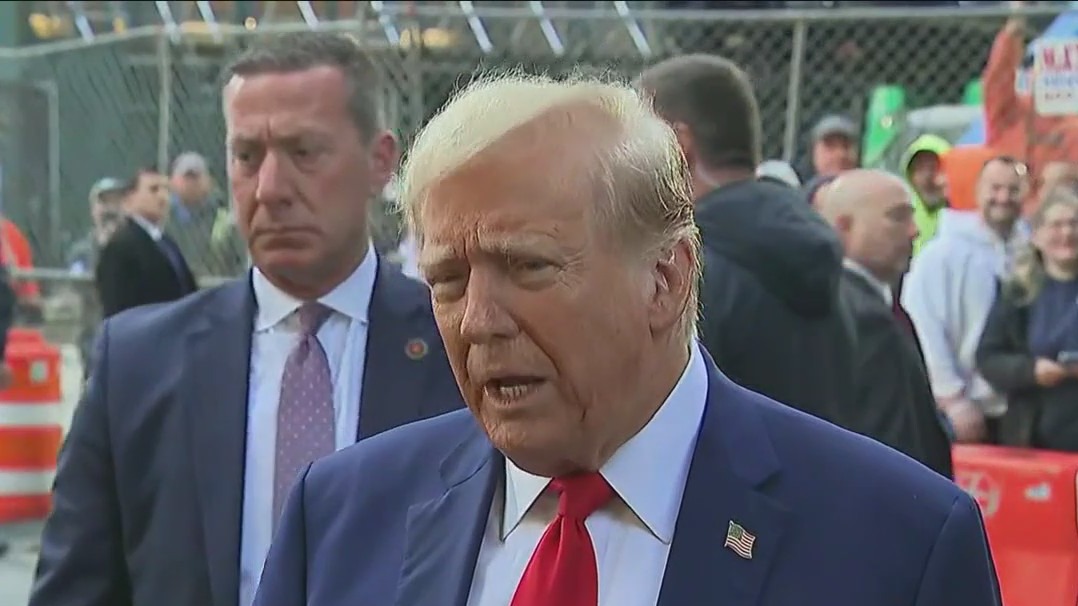 Trump makes NYC campaign stop ahead of court