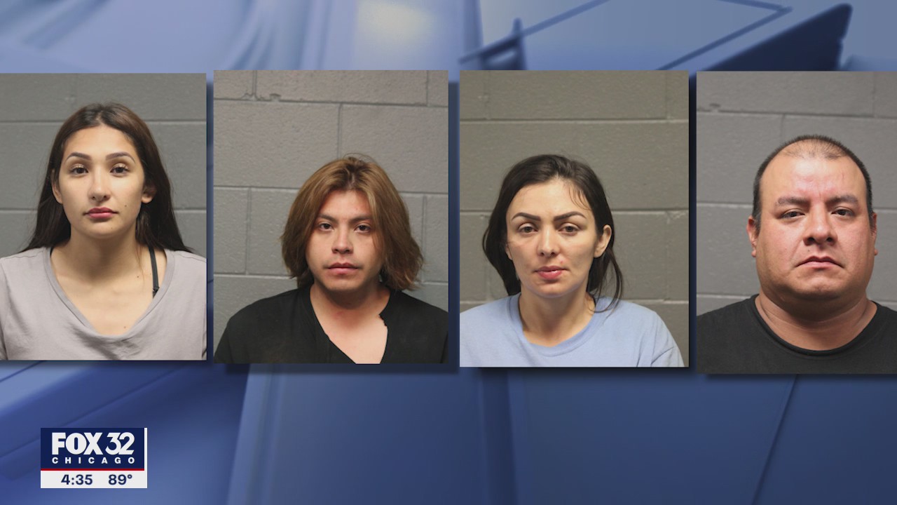 4 charged in Lollapalooza phone theft ring