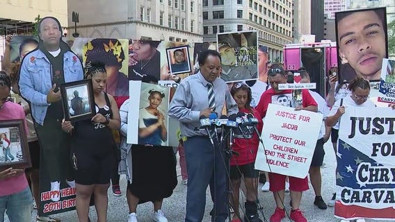 Families of violence victims demand Foxx harden stance on prosecuting criminals