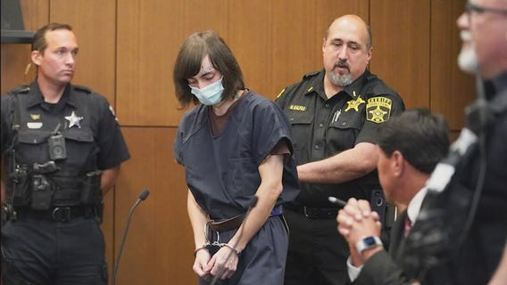 Highland Park shooting suspect pleads not guilty, his parents react