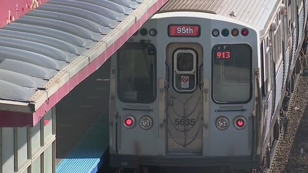 CTA promises there will be more police on Chicago trains after another deadly shooting