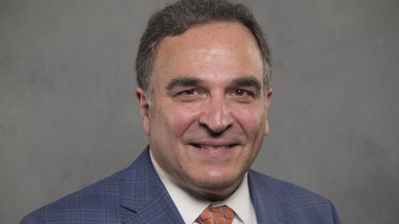 Chicago Bears President Ted Phillips to retire at end of season