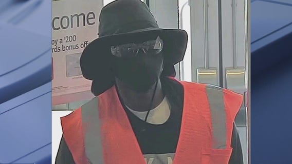 FBI searches for Aurora bank robbery suspect