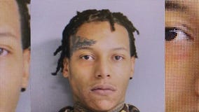 Police search for suspect who escaped custody near Elmhurst golf course