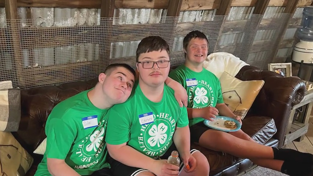 Navarro Farm in Frankfort hires special needs individuals, teaches them about agriculture