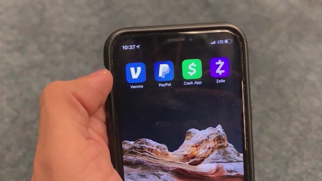 Chicago police warn of Venmo scam in Wrigleyville, Lake View