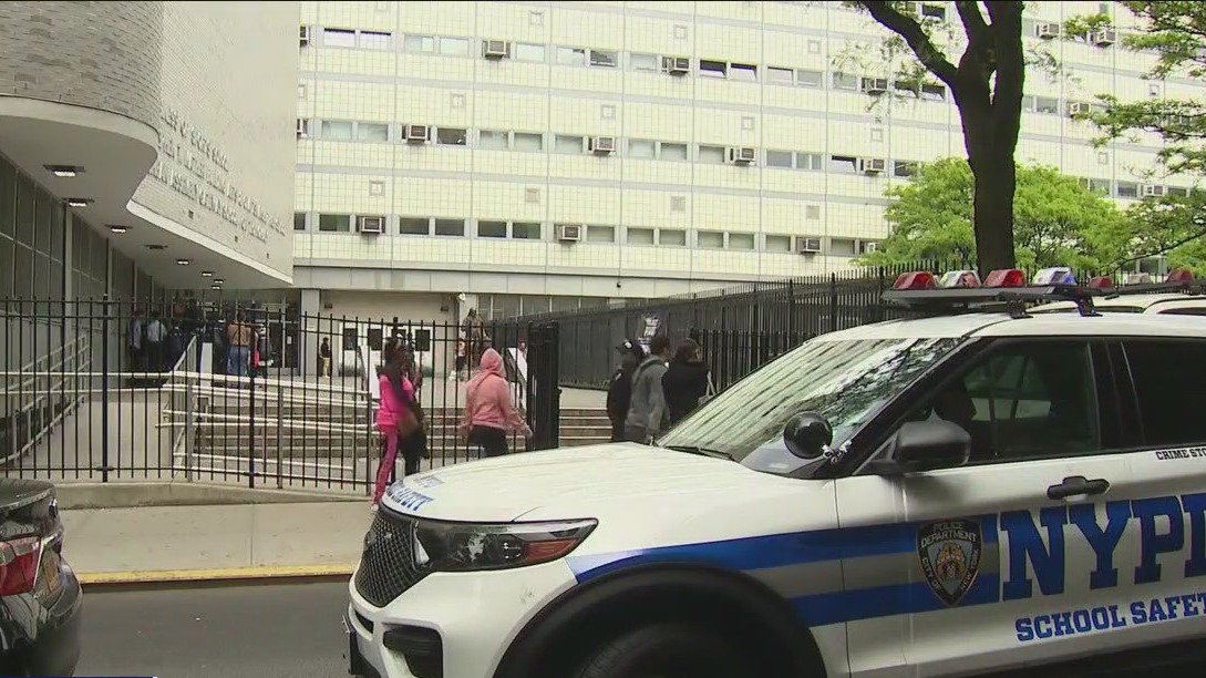 Stabbings at 2 NYC schools