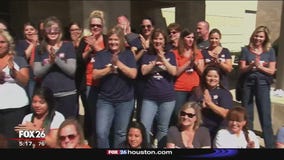 Students flaunt orange & blue for Game 1