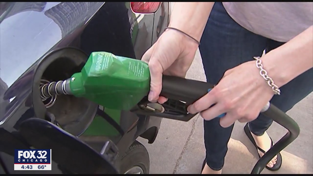 Illinois gas prices lowest since June, but could 'spike' again this winter