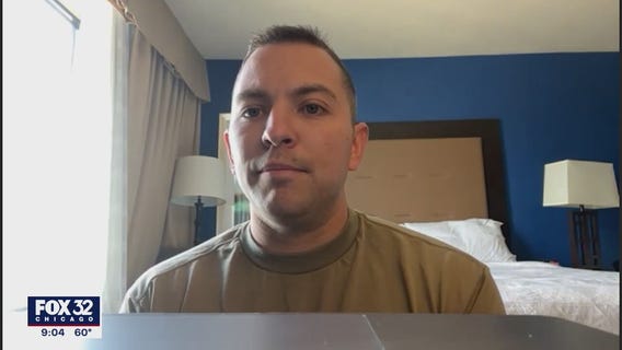 Man robbed at gunpoint in Chicago alley speaks out