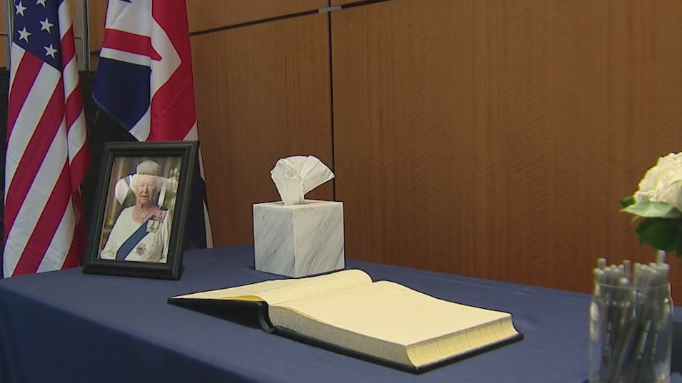 Queen Elizabeth II condolence book available to sign in Chicago