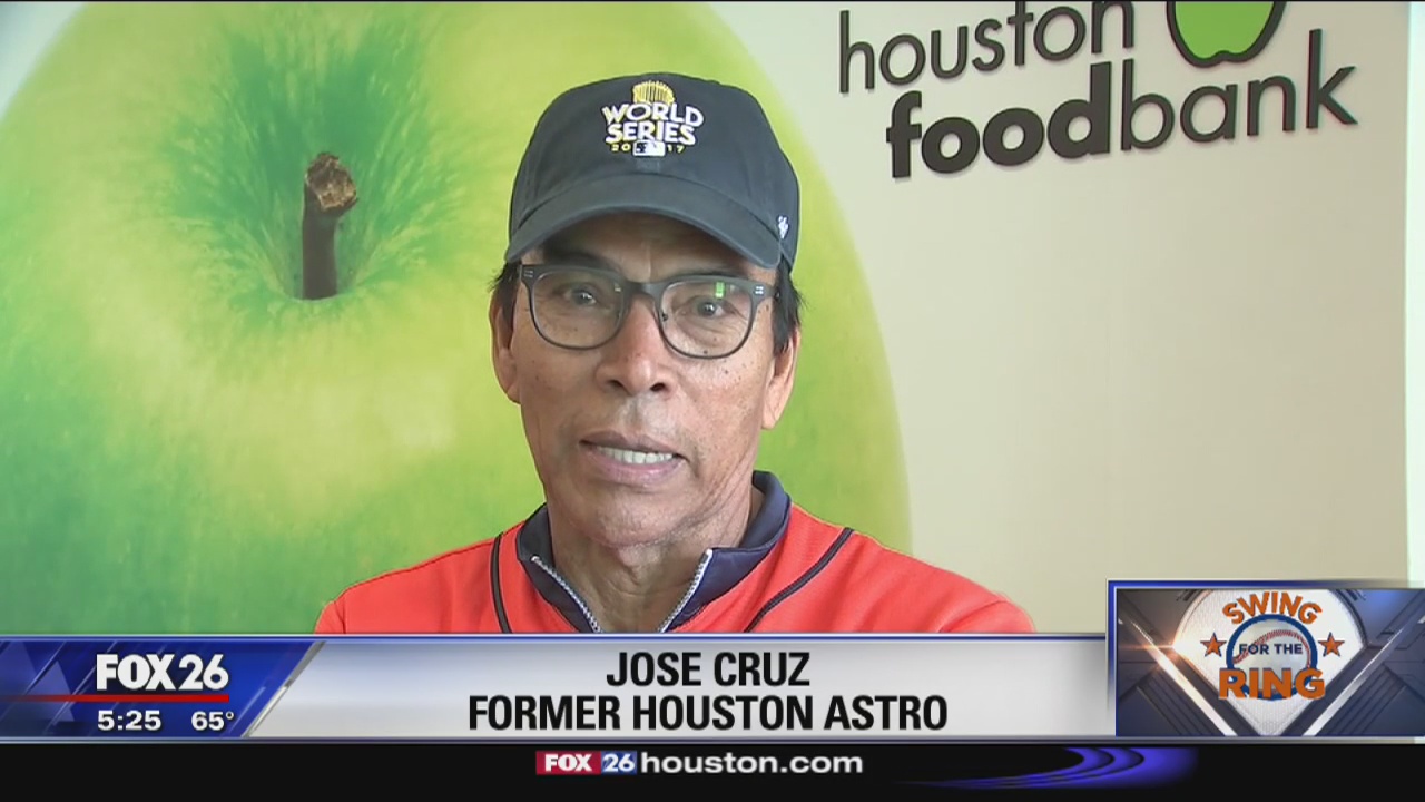 Jose Cruz visits Houston Food Bank