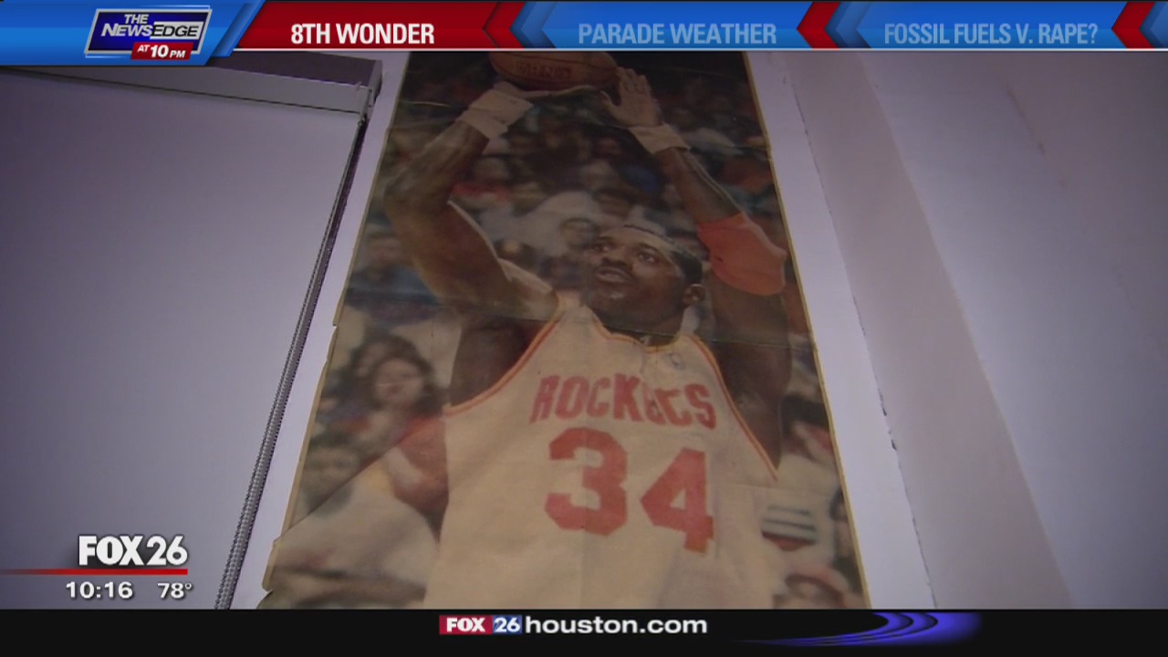 Bayou City Buzz - memorabilia at 8th Wonder