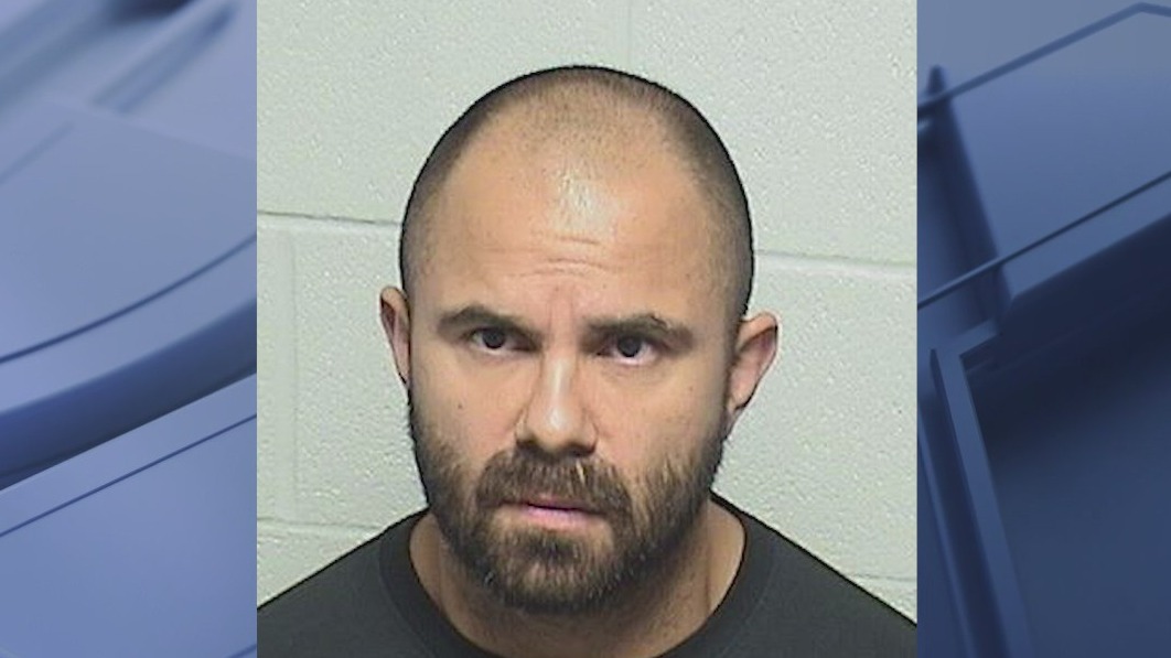 Ex-Waukegan officer charged in shooting that killed man, wounded woman