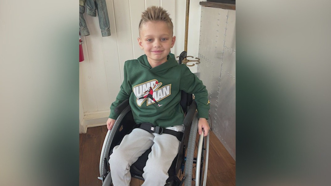 Cooper Roberts returns home nearly 3 months after Highland Park parade shooting