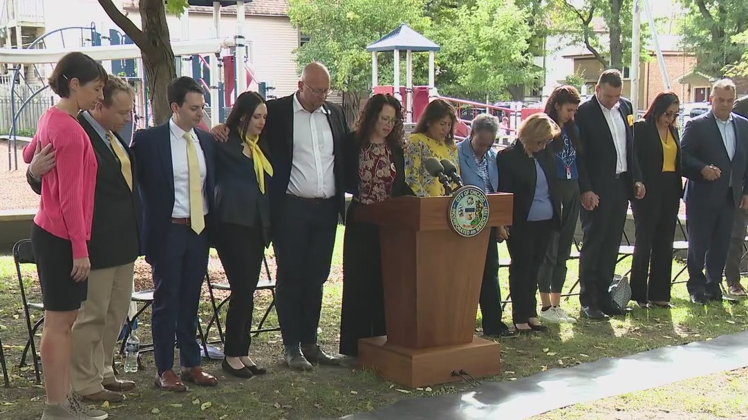 Chicago park rededicated to honor German-Jewish poet killed in Holocaust