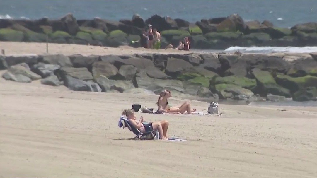 NYC beaches to open despite lifeguard shortage