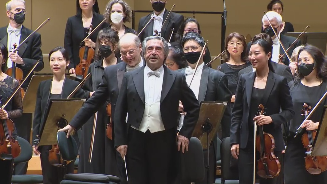 Riccardo Muti leads 500th performance with the CSO