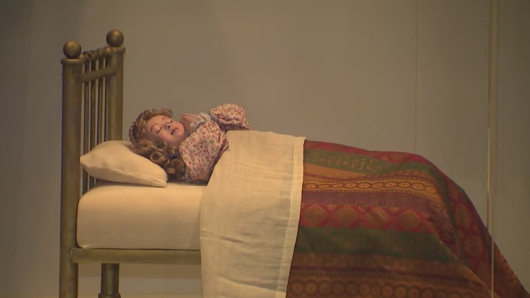 New Chicago exhibit teaches museum-goers about haunted dolls for Halloween
