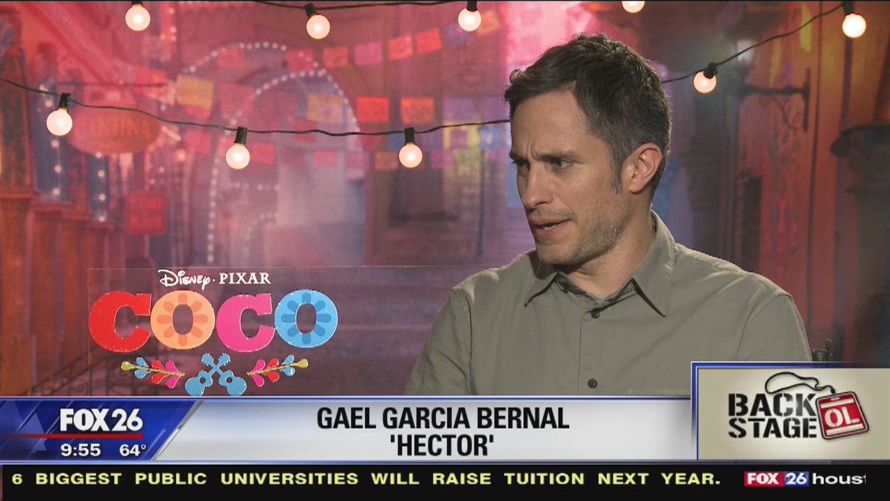 Go Backstage - 'Coco' (Gael Garcia Bernal)