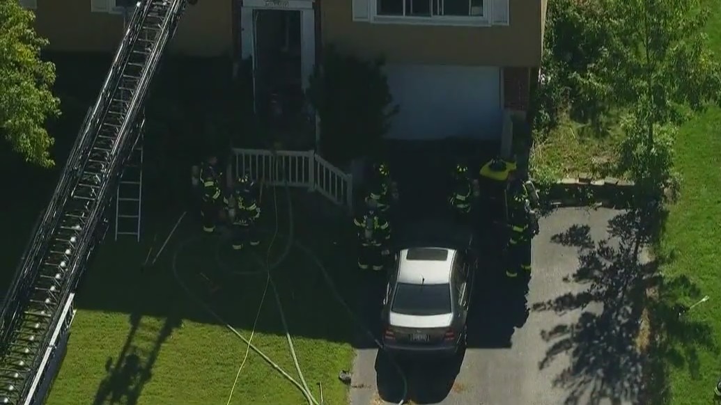 Fire erupts at Rolling Meadows home; no injuries reported