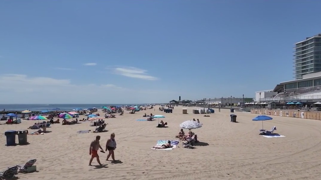 FOX 5 News Update: NYC Beaches open for Memorial Day