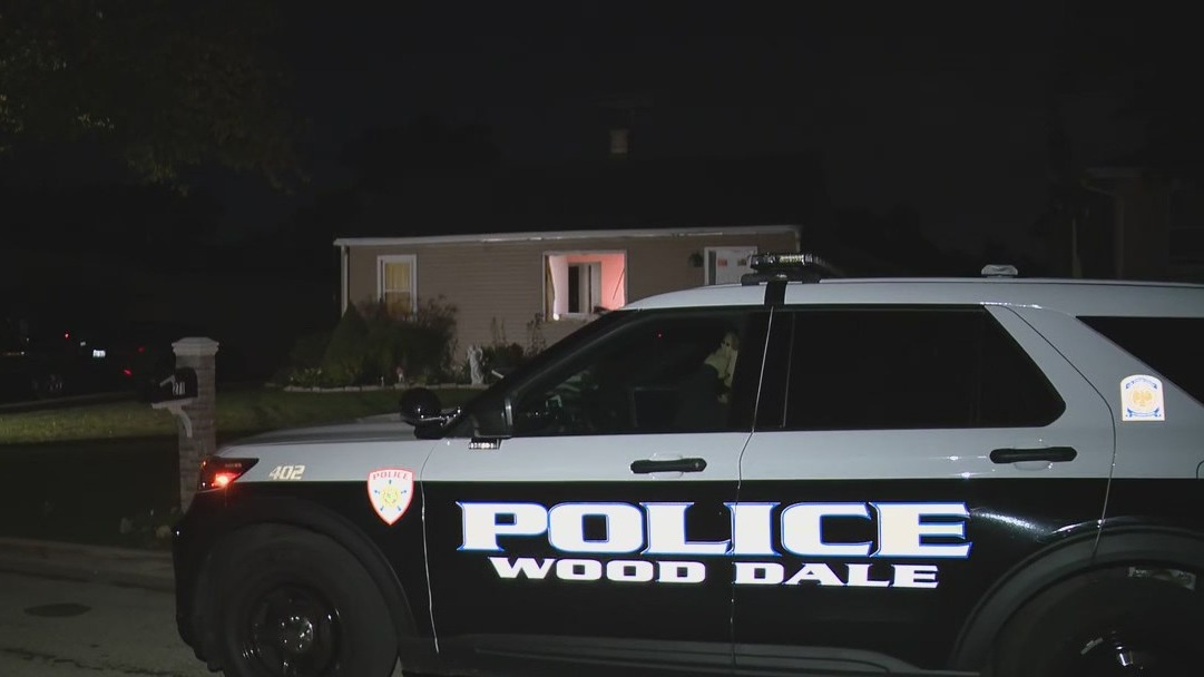 4 charged after barricade situation in Wood Dale