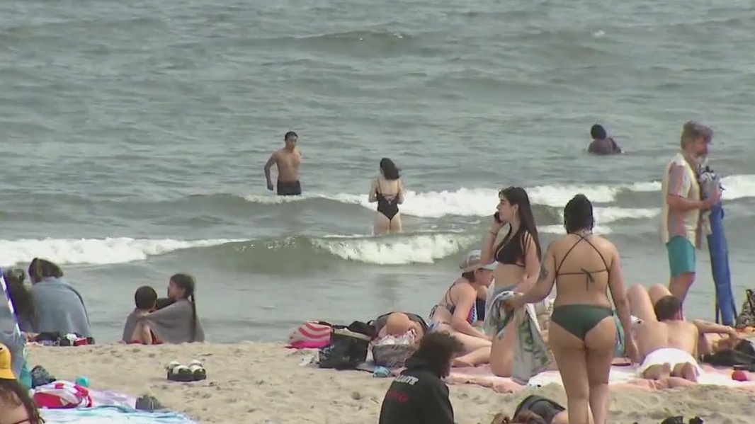 NYC beaches open for unofficial start of summer