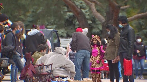 South Side street pastor brings 'Trunk or Treat' to Eggers Grove Sunday