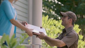 UPS hiring 6,000 seasonal employees in Chicago